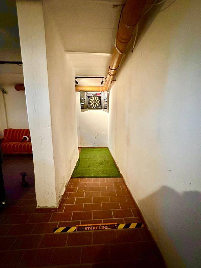 Ferienhaus Weserblick am Sandstrand mit Dart, Billard und Tischkicker in Berne, Wesermarsch
