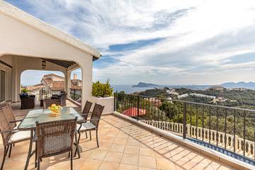 Villa voor 6 Personen in Altea, Costa Blanca, Afbeelding 1