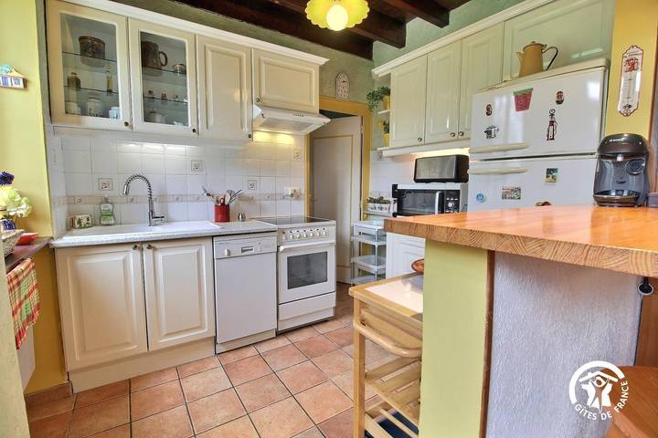 Gîte pour 4 personnes, avec terrasse et jardin à Pénestin - 2