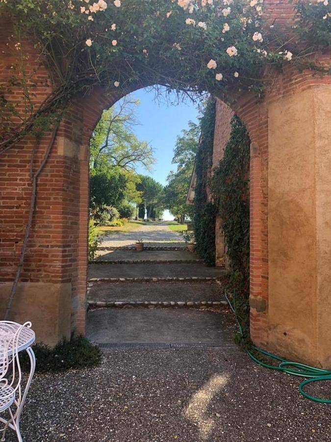 Chambre d’hôte pour 2 personnes avec jacuzzi in Cintegabelle, Lauragais
