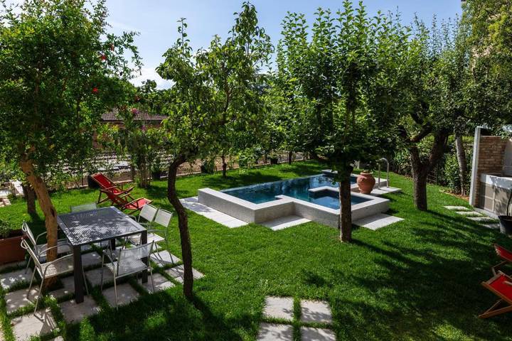 Gîte pour 2 personnes, avec piscine ainsi que jacuzzi et jardin à Sinalunga - 4