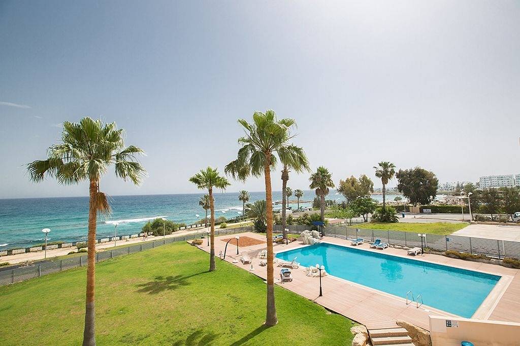 Ganze Wohnung, Ferienwohnung für 6 Personen mit Pool in Protaras, Südzypern