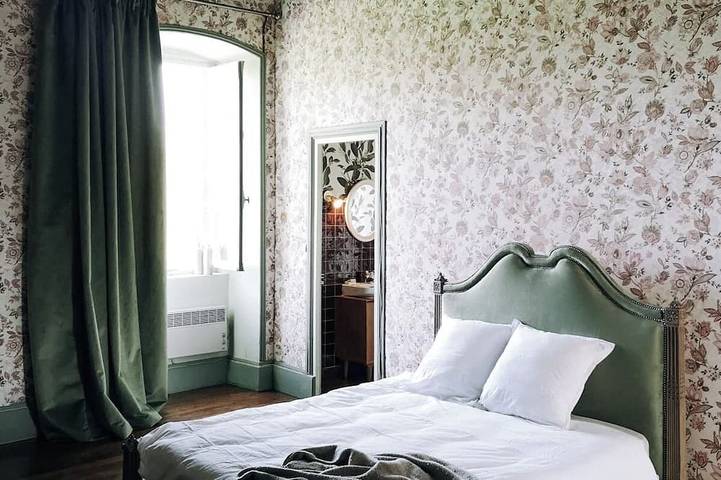 A spacious setting surrounded by nature The castle and its cottage. in Chaillac, Le Blanc und Umgebung