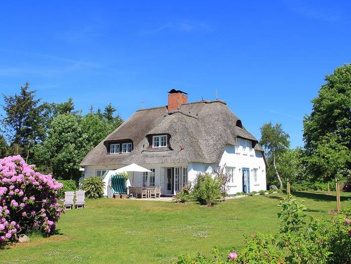 Ferienhaus für 6 Personen, mit Terrasse und Garten sowie Sauna - 1