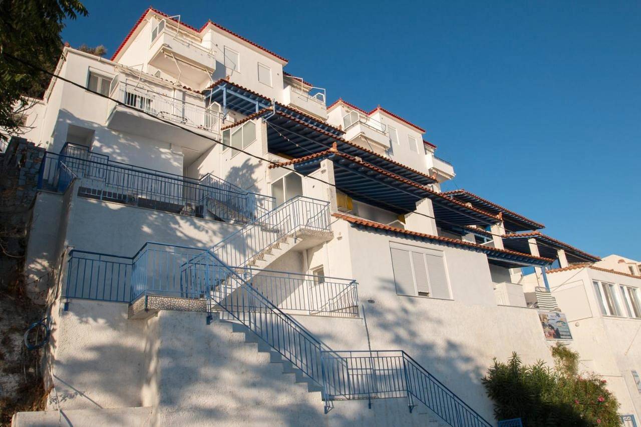 Paris-Irini Studios And Apartments in North Aegean Islands