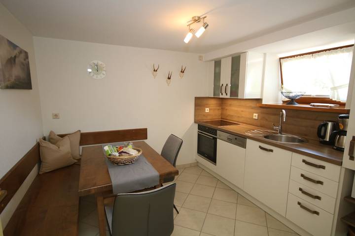 Ganze Wohnung, Apartment „Ferienwohnung Kasimir Hof“ mit Bergblick, Gemeinschaftsgarten und WLAN in Seebach (Ortenaukreis), Achertal