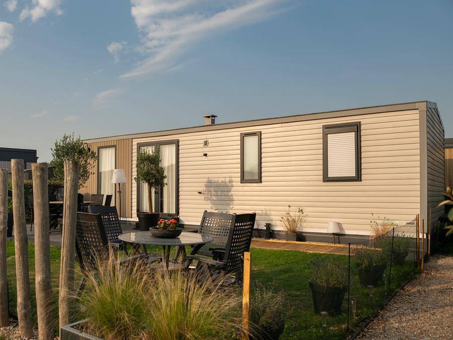 Siblu Camping Duinzicht - Chalet 6 personen - Chalet Large 3 Schlafzimmer mit Terrasse (6 Personen) in Dishoek, Koudekerke