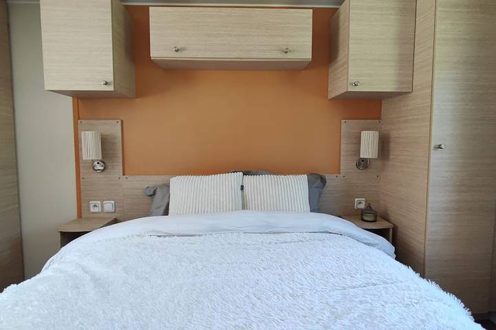 Location de vacances pour 4 personnes à Sénas - 2