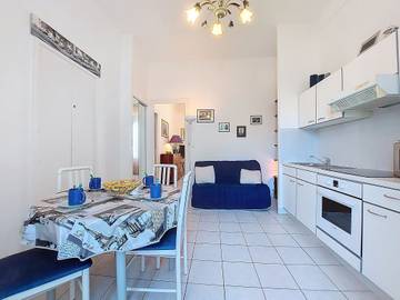 Appartement De Vacances pour 3 Personnes dans Pontaillac, Royan, Photo 2