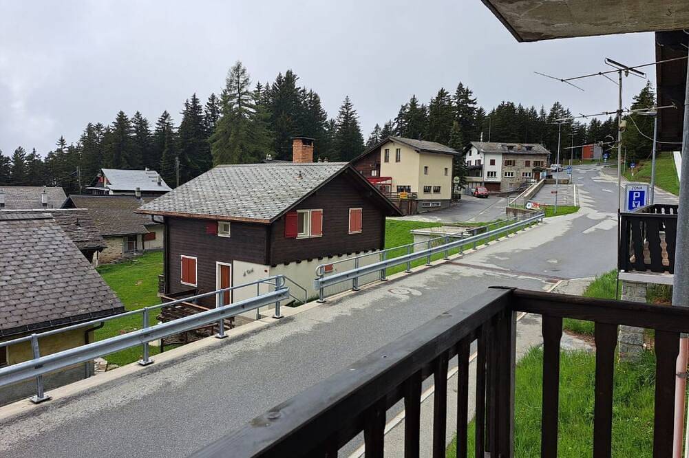 Ganze Wohnung, Geräumige Familienwohnung (Casetta di Carì) in Carì, Lepontinische Alpen