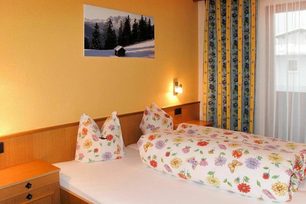 Ganze Wohnung, Angenehme Wohnung für 12 Personen mit  W-Lan, Tv, Terrasse und Haustiere erlaubt in Glockturmkamm, Prutz