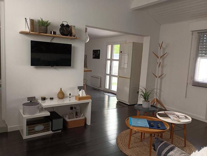 Location de vacances pour 2 personnes, avec jacuzzi ainsi que jardin et piscine à Villenave-d'Ornon - 3