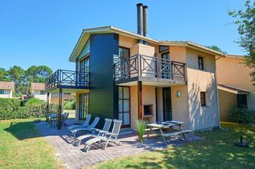 Gîte pour 6 personnes à Salles