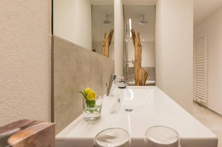Ganze Wohnung, Suite 3, bis 4 Personen, Balkon, Maisonette, 120 qm in Waging am See, Rupertiwinkel