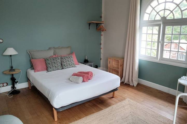 Chambre d’hôte pour 4 personnes, avec jardin à Jaunay-Clan - 2