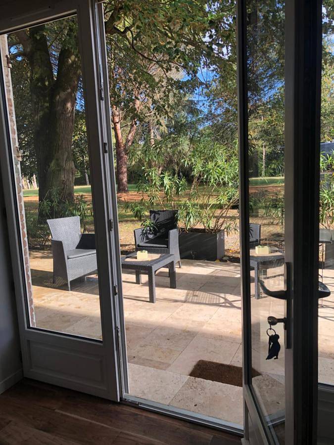 Gîte pour 4 personnes, avec Terrasse et Piscine à Montesquieu-Lauragais