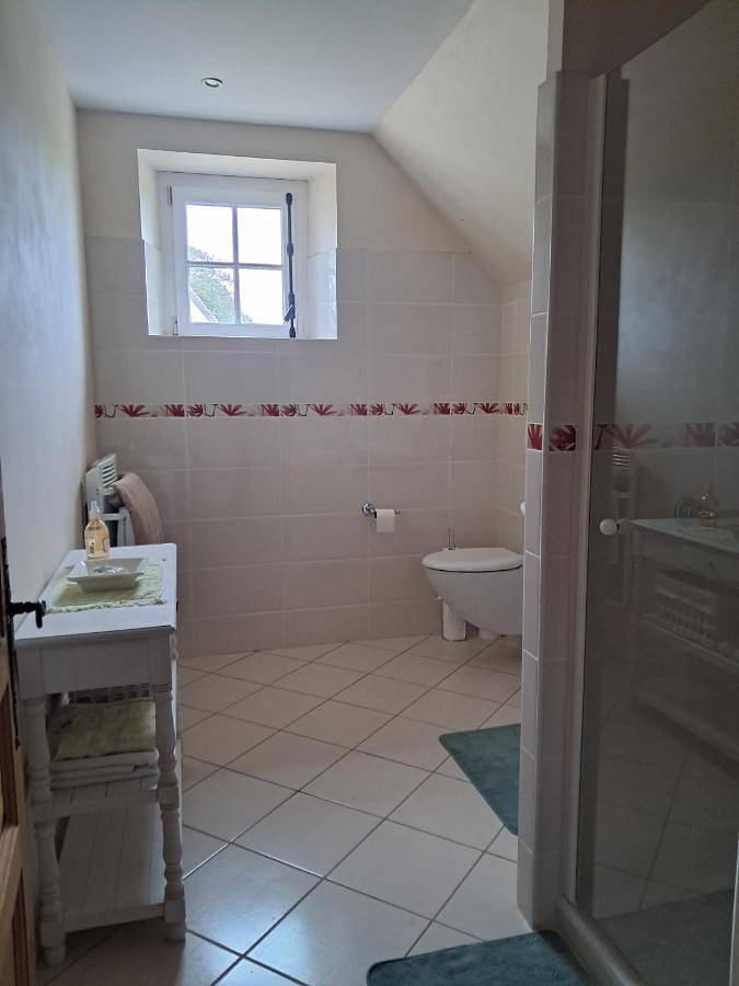 Location de vacances pour 2 personnes, avec jardin et balcon à Huismes - 2