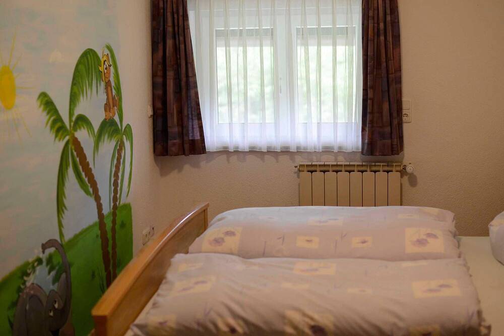 Ganze Wohnung, Ferienwohnung Lavendel für 2 bis 4 Personen 1 - Ferienpension Florian Hösle in Jungholz, Bayerische Alpen