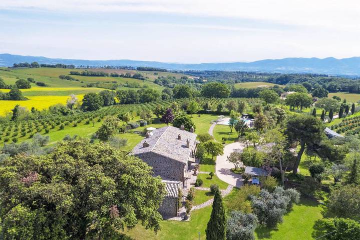 Ferienwohnung für 2 Personen, mit Terrasse und Pool