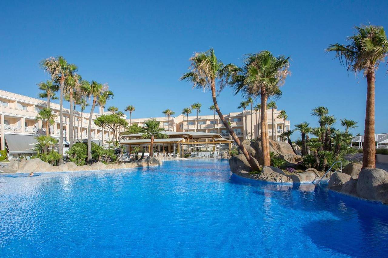 Hipotels Playa La Barrosa - Adults Only in Novo Sancti Petri, Chiclana de la Frontera