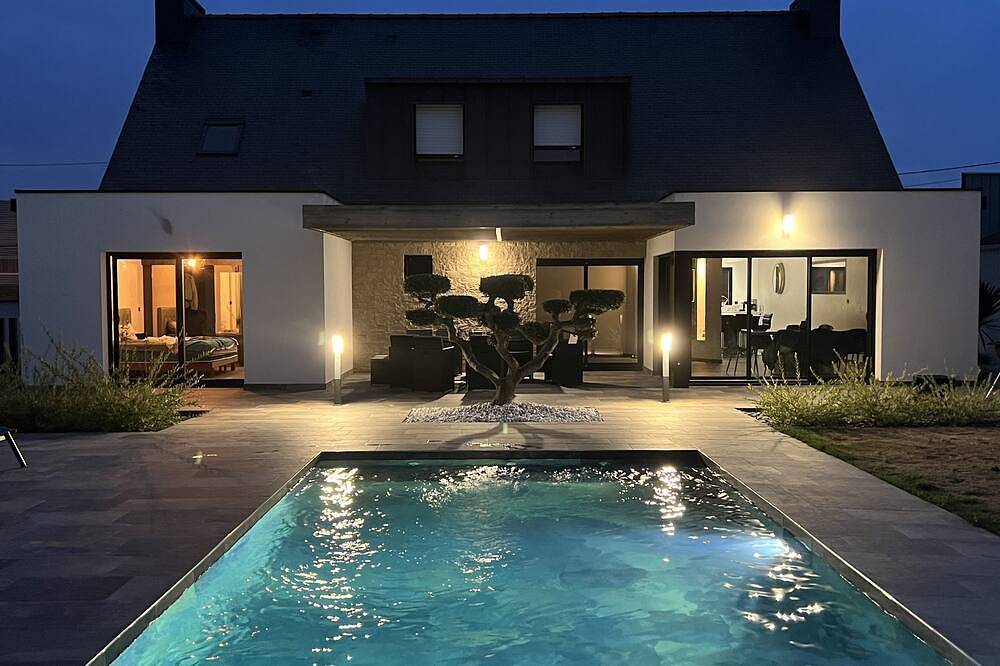 Villa avec piscine in Ploeren, Côte des Mégalithes