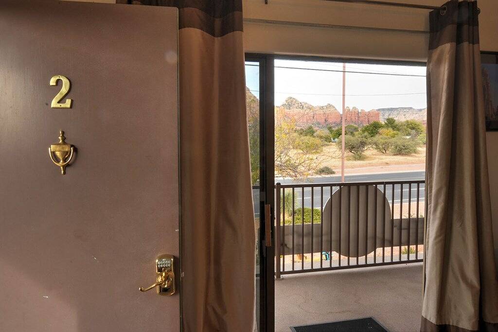 Ganze Wohnung, Privat, praktisch, bequem. Mit den besten Thunder Mountain Views. Gut Va in Sedona, Oak Creek Canyon