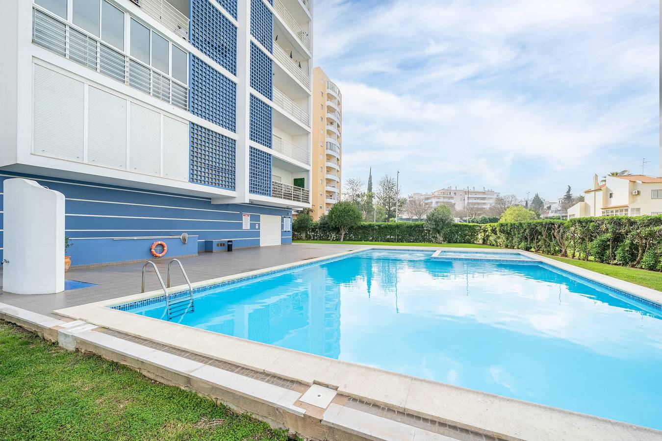 Apartamento entero, Apartamento Sunny con piscina compartida in Portimão, Distrito de Faro