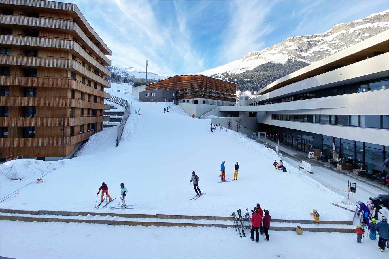 Ganze Ferienwohnung, Ferienwohnung Stenna, Ski-in/Ski-out, Haus Muntogna - Neue 3.5 Zimmerwohnung direkt am Skilift in Flims-Dorf, Flims