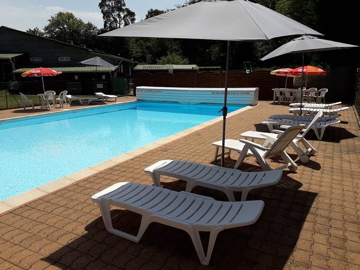 Gîte pour 5 personnes, avec terrasse et piscine à Montamisé - 2