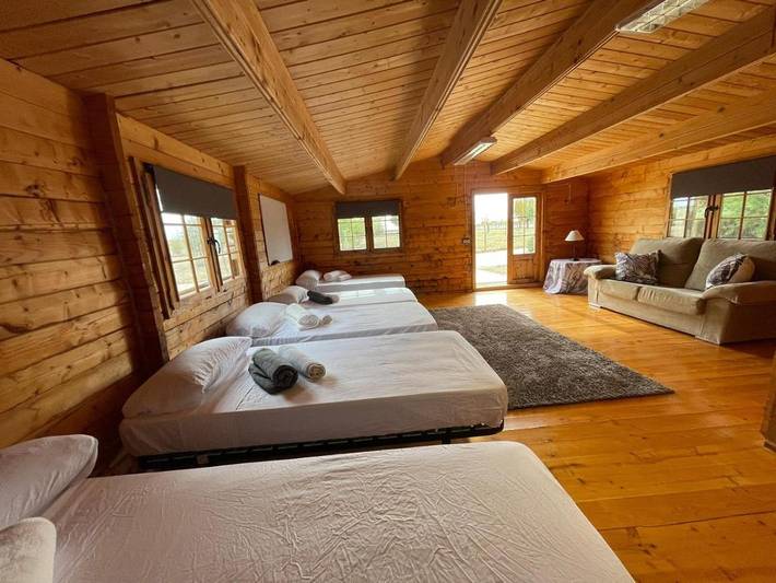 Casa rural para 18 personas, con Balcón y Terraza además de Jardín y Piscina en El Hito - 4