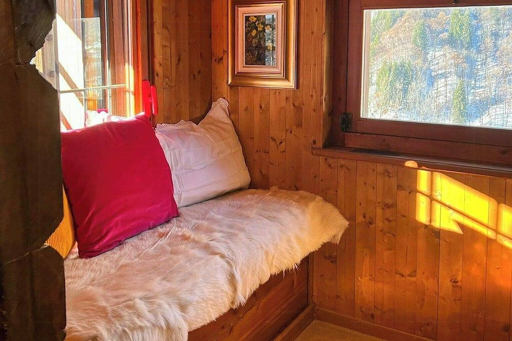 15e-eeuws Walser huis in historisch dorp in Alagna Valsesia, Walliser Alpen