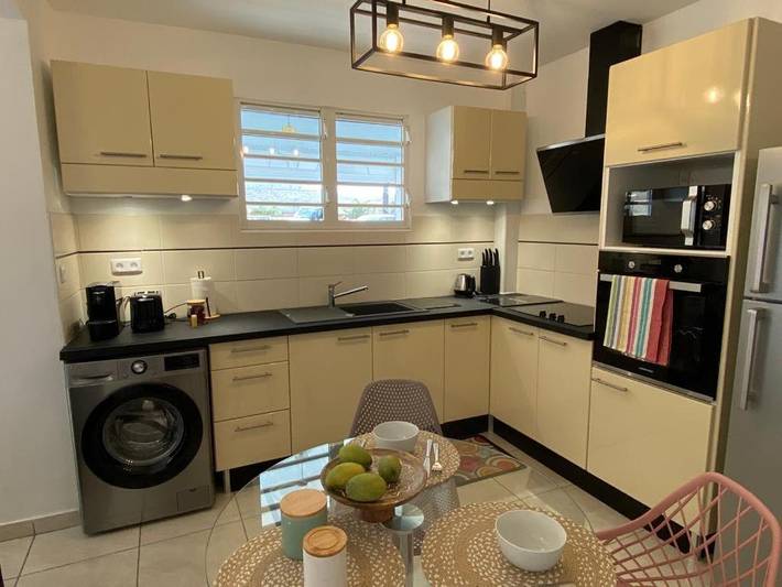 Appartement de vacances pour 2 personnes, avec jardin ainsi que terrasse et vue