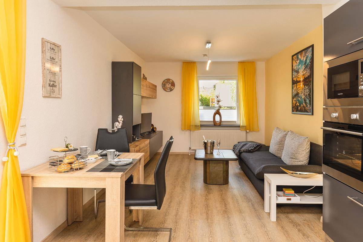 Ferienwohnung Schwallmann - Ferienwohnung mit eigenem Freisitz und Blick zum Bach in Wilnsdorf, Kreis Siegen-Wittgenstein