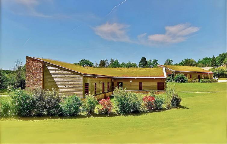 Location de vacances pour 5 personnes, avec Terrasse à Sorges - 3