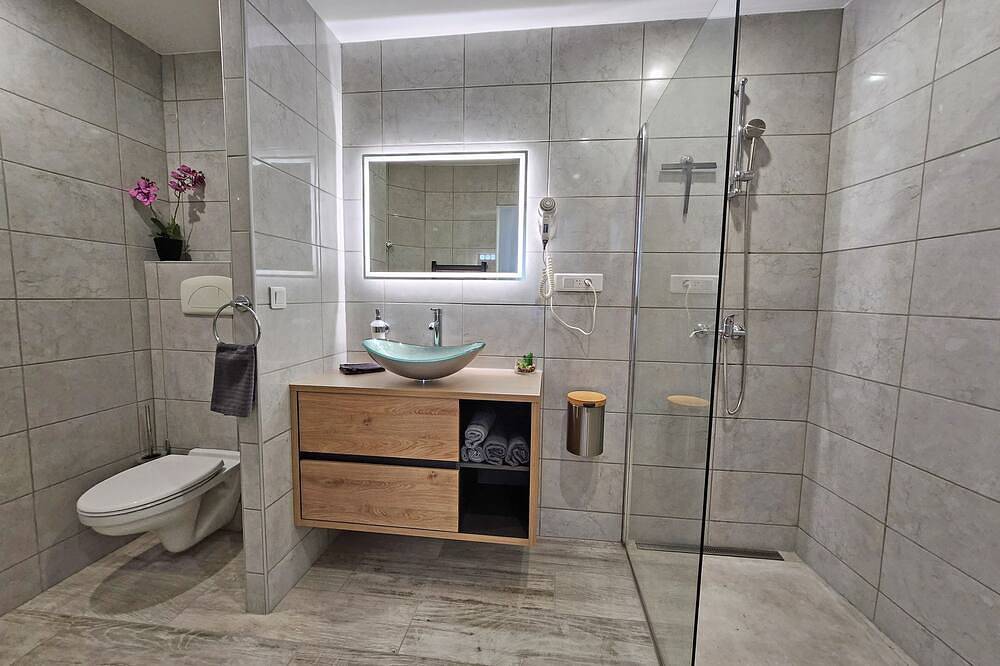 Chambre Romarin - Domaine à l'Aise in Saint-Pargoire, Région de Lodève