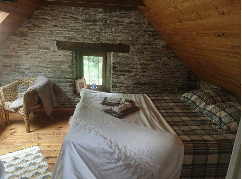 Chambres en Maison Éclusière - Chambre double, 1er étage in Châteauneuf-du-Faou, Région de Châteaulin