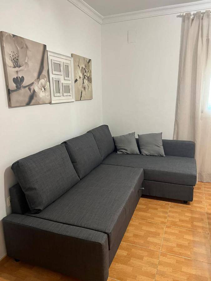 Gîte pour 6 personnes, avec vue à Lora del Río - 3