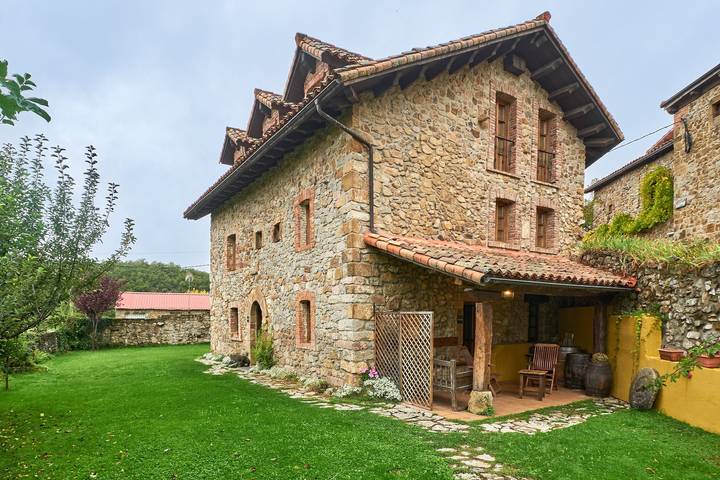 Casa de vacaciones para 2 personas, con Jardín en Prado de la Guzpeña, Cordillera Cantábrica