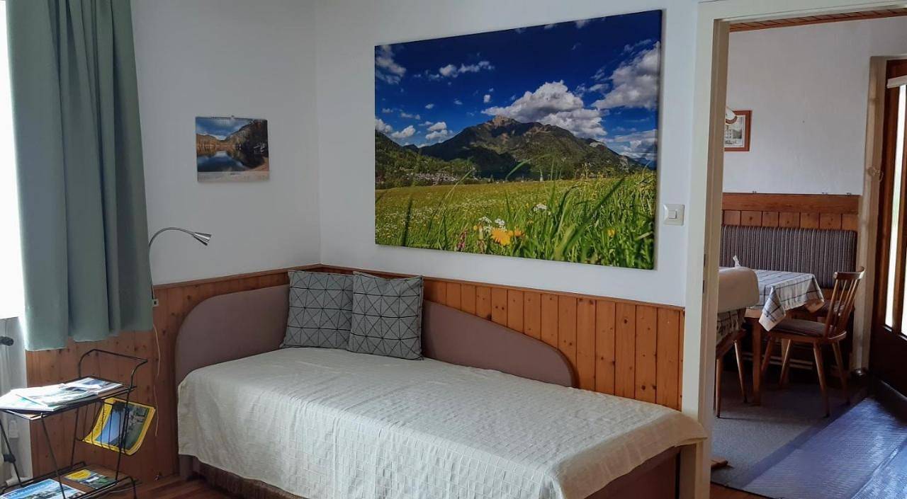 Ganze Wohnung, Apartment with Mountain View in Bad Ischl, Bezirk Gmunden