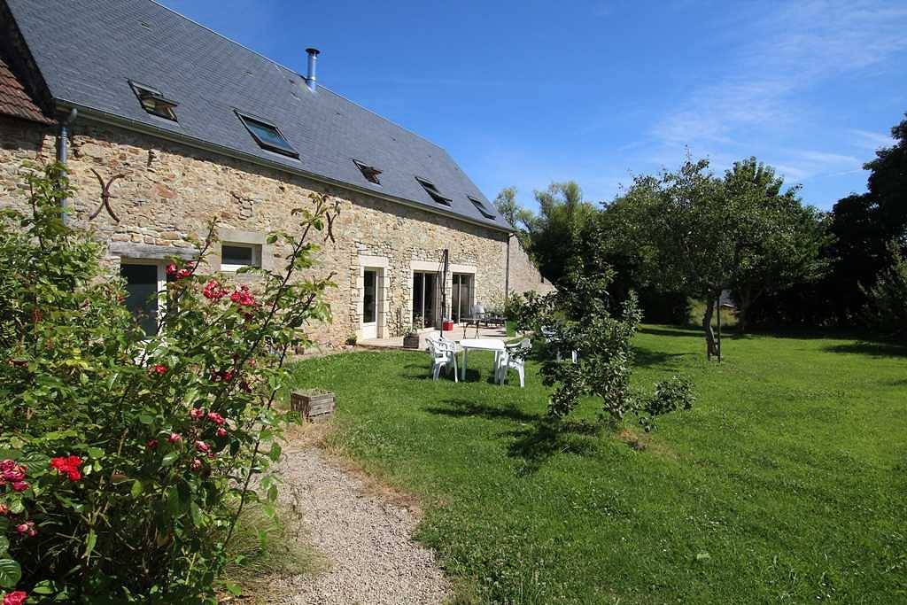 Les Ecuries Mécaniques in Saint-Sauveur-le-Vicomte, Côte de la Déroute