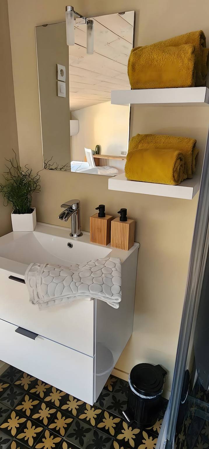 A la maison de sophie: Encanto y tradición en una casa vigneronne de 1870 in Gignac, Región de Lodève