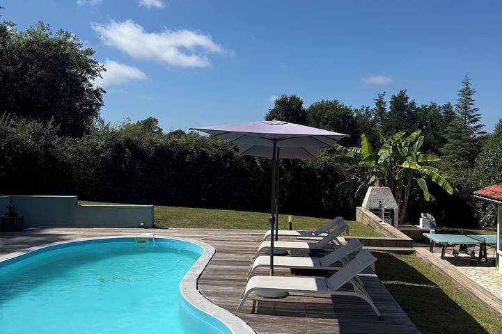 Maison de vacances pour 8 personnes, avec jardin et terrasse à Ahetze