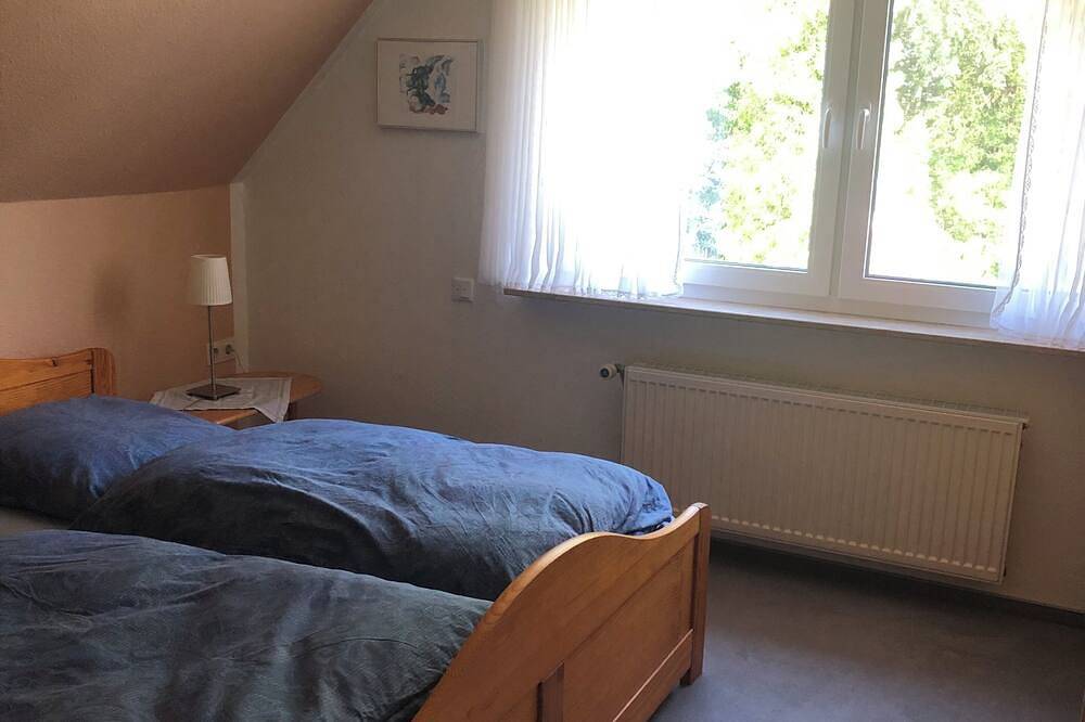 Ganze Wohnung, Wohlfühlen in gepflegter 70 qm Oberwohnung. in Marienhafe, Landkreis Aurich
