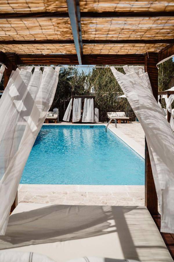 Casa de vacaciones para 4 personas, con vistas además de piscina y jardín, Se admiten mascotas en Ibiza - 3