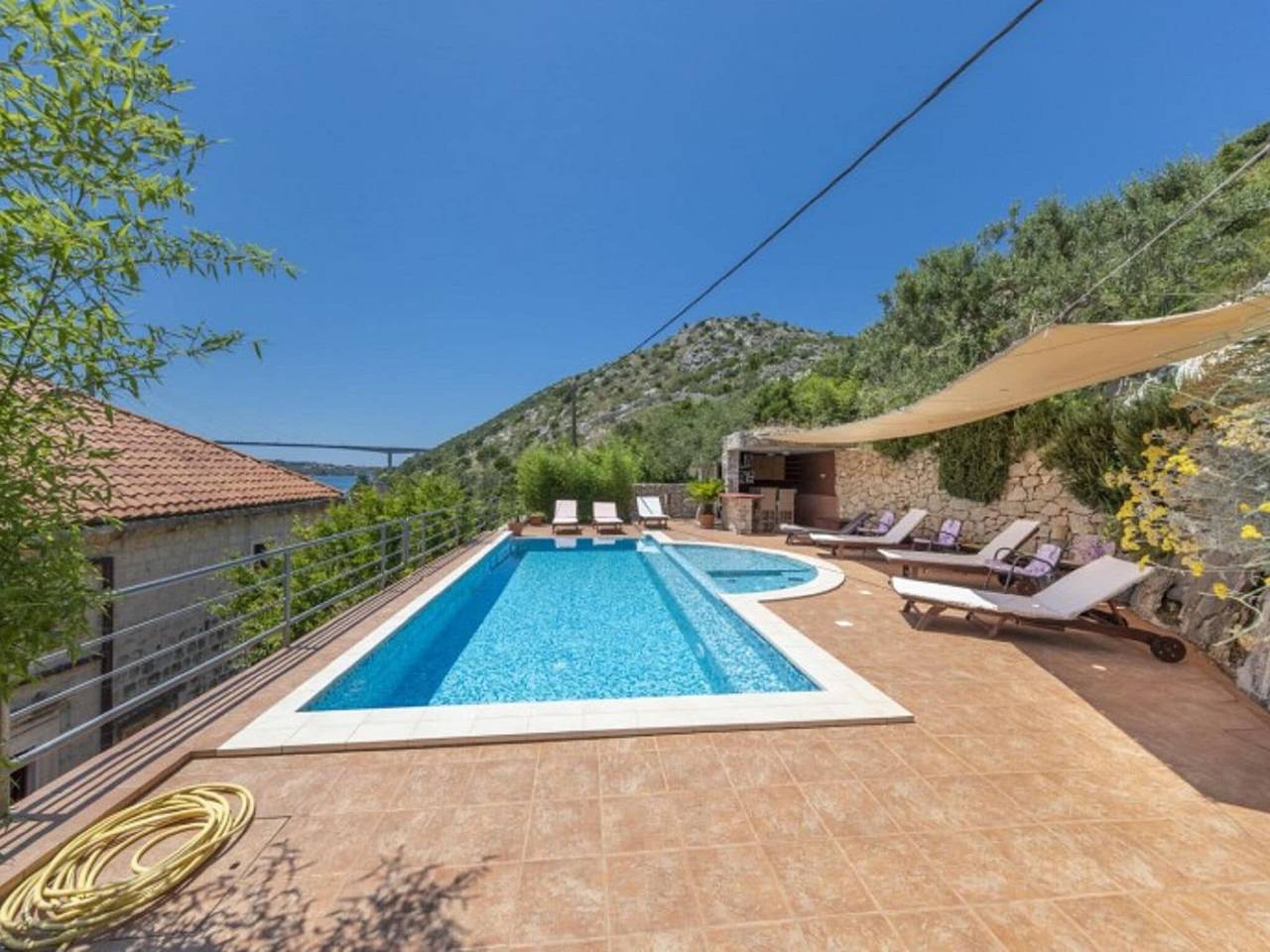 Villa Con Piscina per 8 Persone in Grad Dubrovnik, Dubrovnik-Neretva