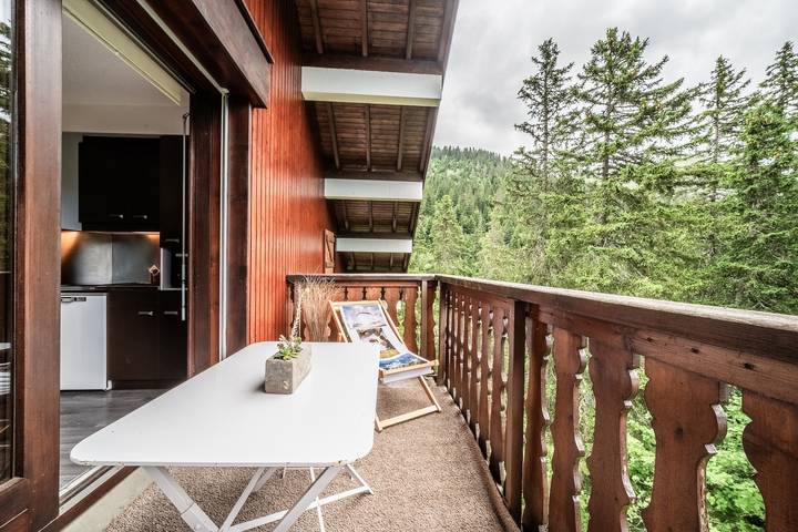 Hel lejlighed, Apartment 'Fleury' with Mountain View and Balcony in Mieussy, Bonneville området