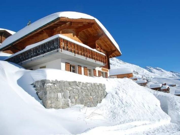 Ferienhaus für 8 Personen, mit Balkon und Terrasse sowie Garten und Ausblick im Wallis - 2