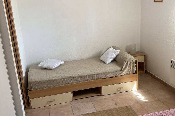 Villa pour 6 personnes, avec terrasse et jardin à Borgo - 2