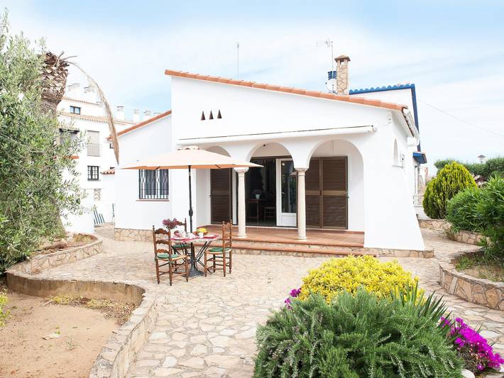 Location de vacances pour 4 personnes, avec terrasse et jardin à L'Escala - 2