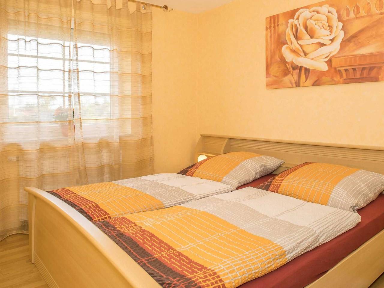 Ganze Ferienwohnung, Ferienhaus Sonneneck 110m² mit großem Garten und Grill - Fewo in Drei Kaiserbäder, Heringsdorf